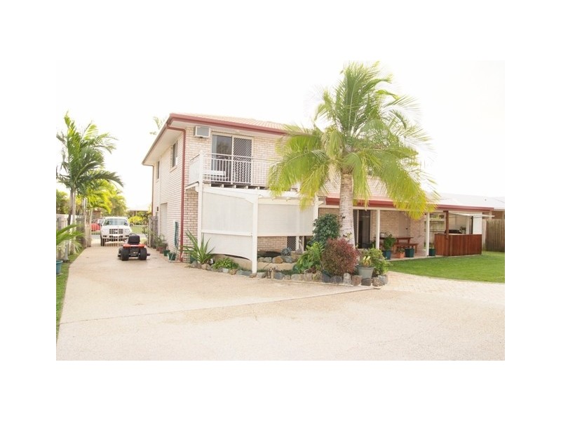 12 Caledonian Drive, Beaconsfield QLD 4740