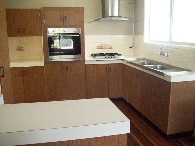 10 Pheasant Street, Slade Point QLD 4740