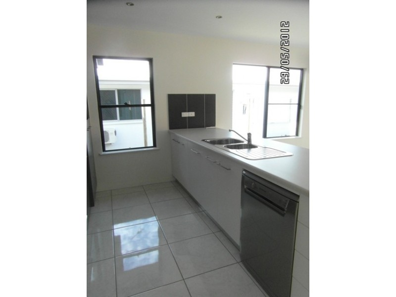 6 Lancaster Way, Mackay QLD 4740