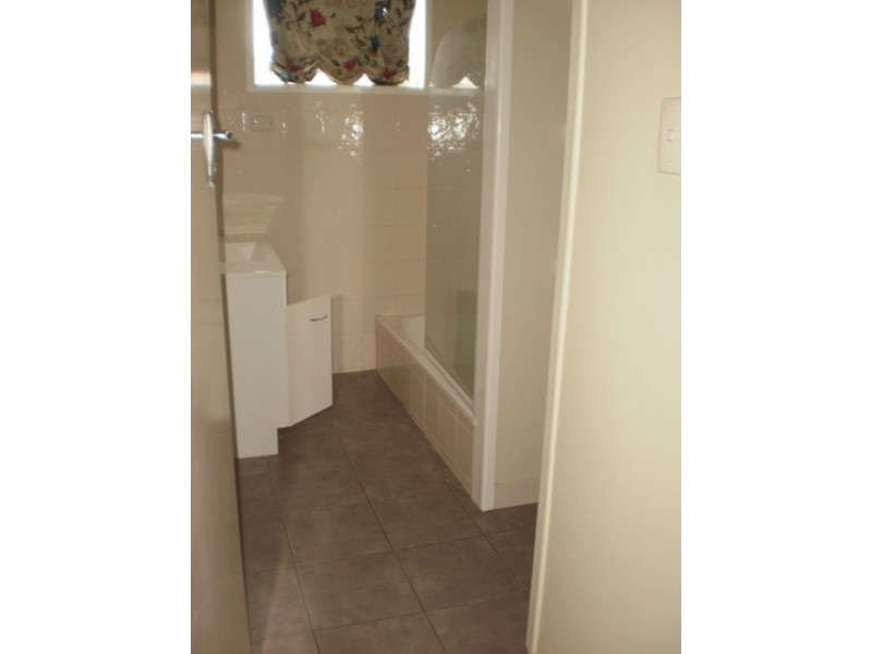 6 Barlow Street, Walkerston QLD 4751