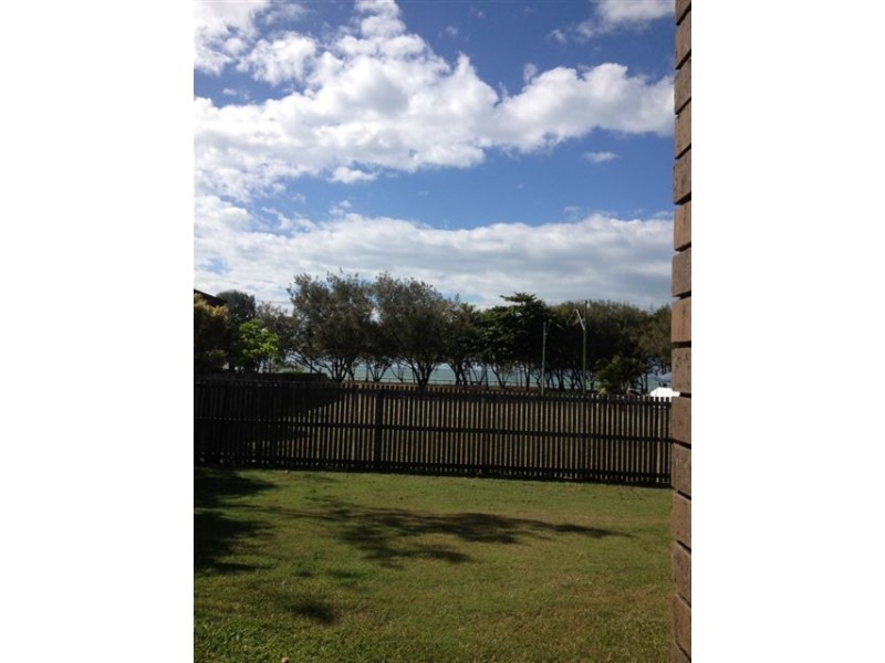 2/34 Keswick Avenue, Slade Point QLD 4740