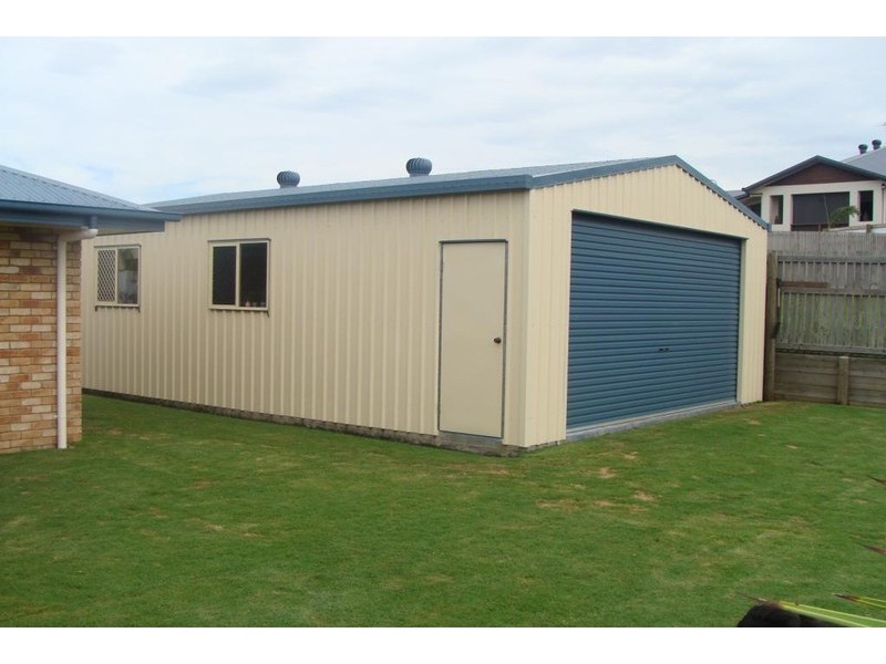 51 Slater Av, Blacks Beach QLD 4740