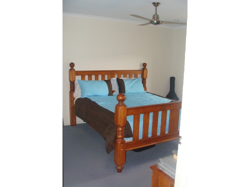 51 Slater Av, Blacks Beach QLD 4740