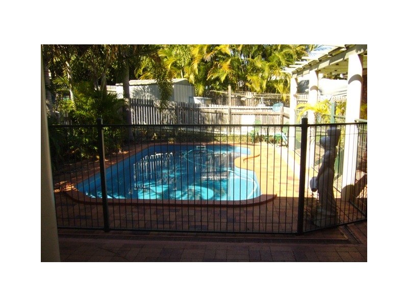 24 George Fordyce Drive, Rural View QLD 4740