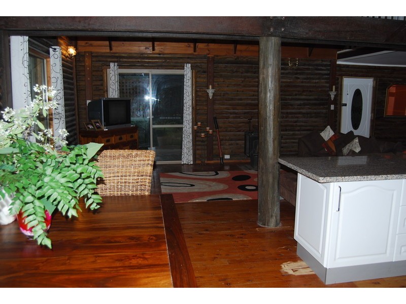 498 Gorge Road, Finch Hatton QLD 4756