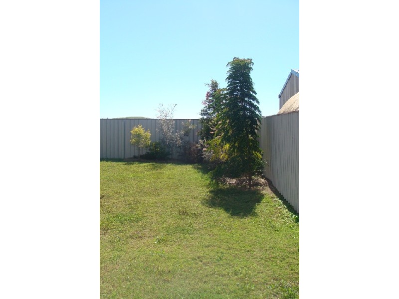 88 Royal Sands Blvd, Shoal Point QLD 4750