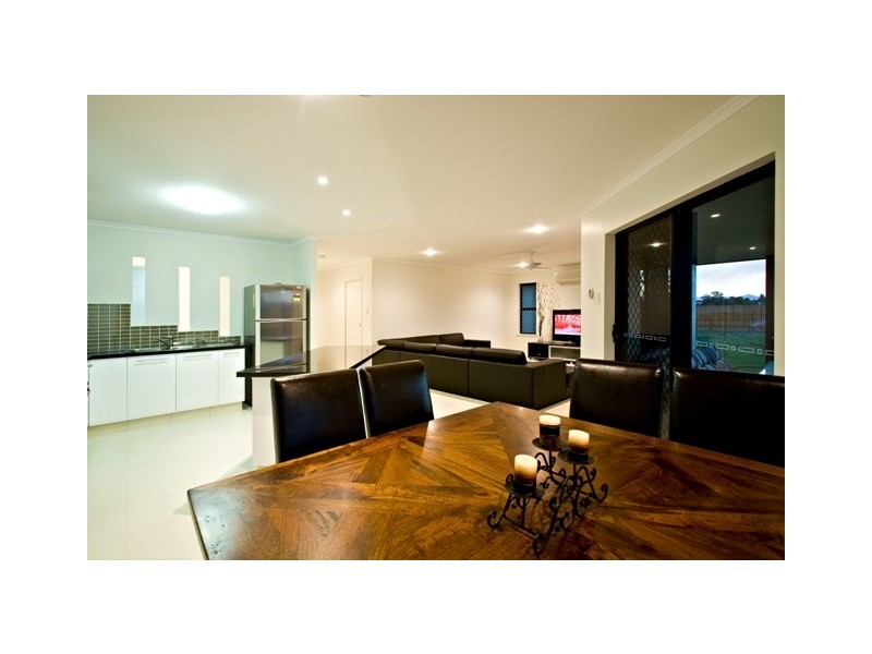 34 Elizabeth, Mirani QLD 4754