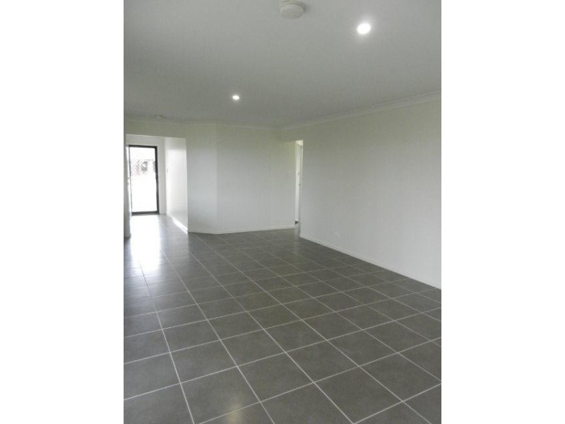 35 Elizabeth, Mirani QLD 4754