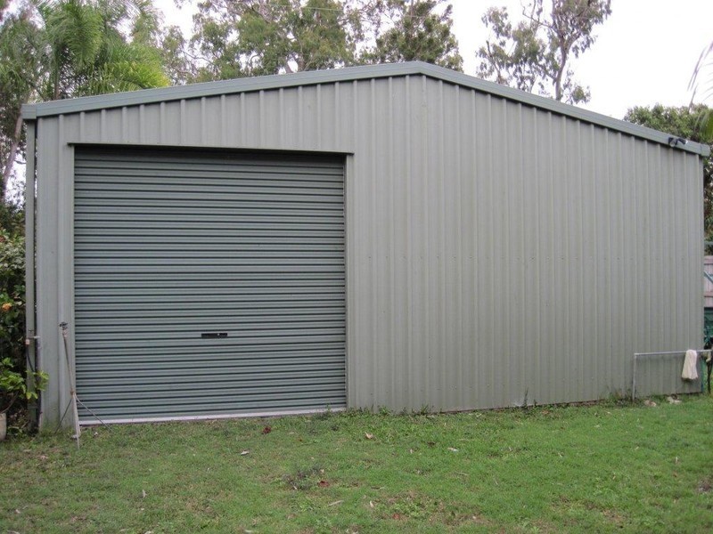 6 Walsh Ave, Seaforth QLD 4741