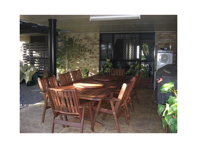 10 Vassallo Drive, Glenella QLD 4740