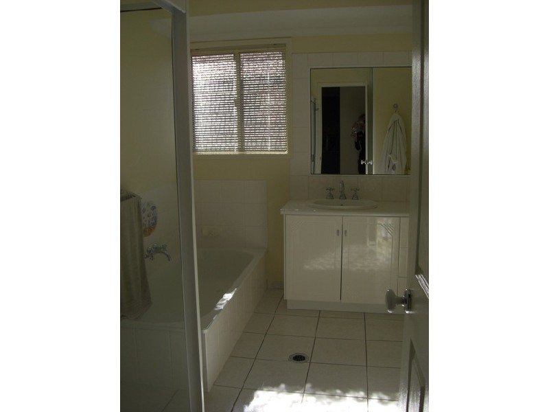 13 Vassallo Drive, Glenella QLD 4740