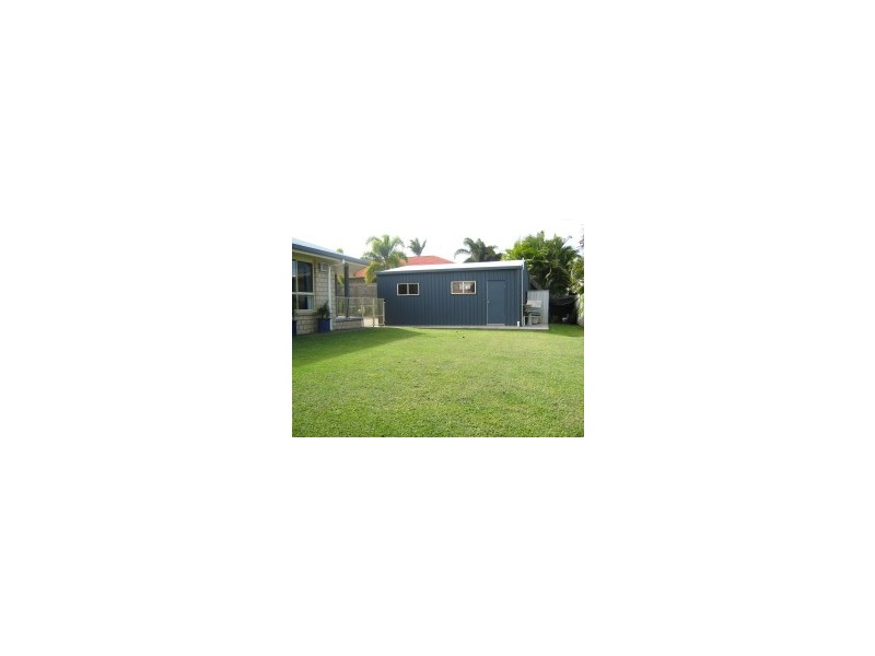 6 Cinnamon Drive, Glenella QLD 4740