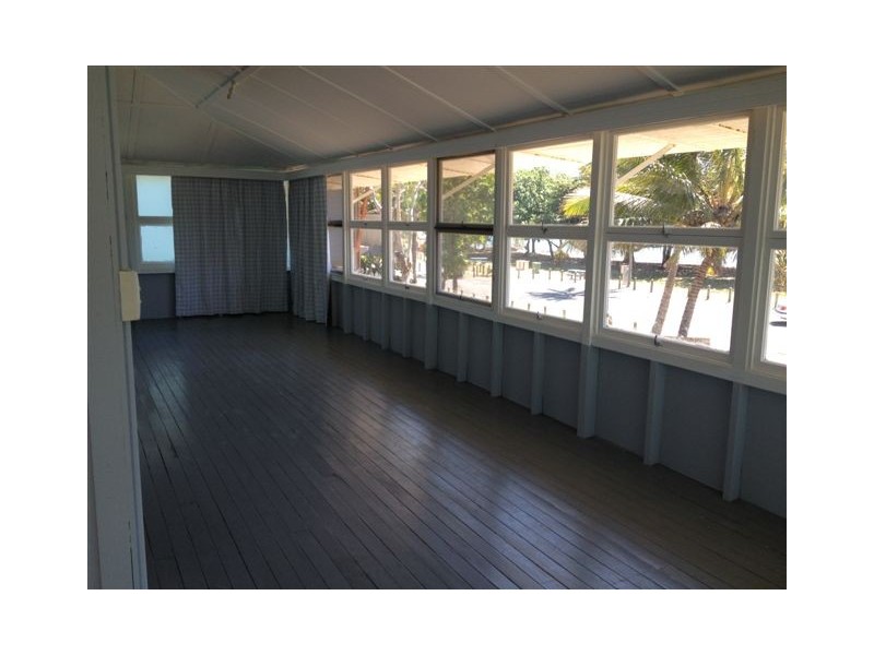 15 Shepherd Road, Eimeo QLD 4740