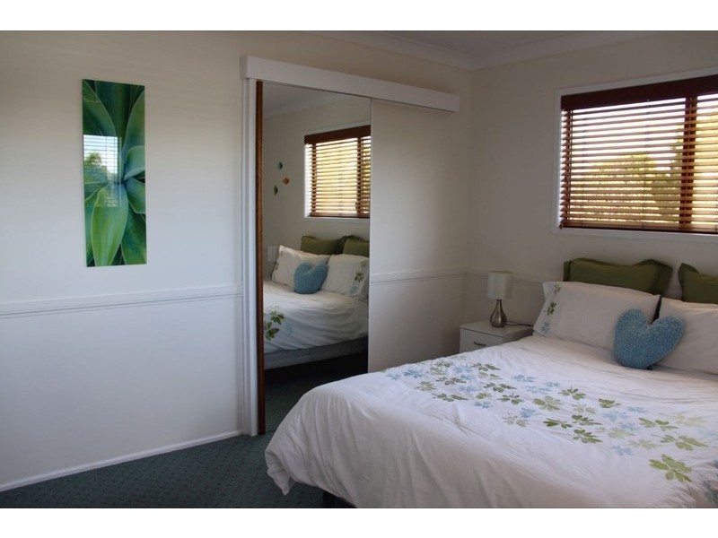 4 Aura Street, Mackay QLD 4740