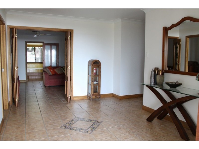 4 Aura Street, Mackay QLD 4740