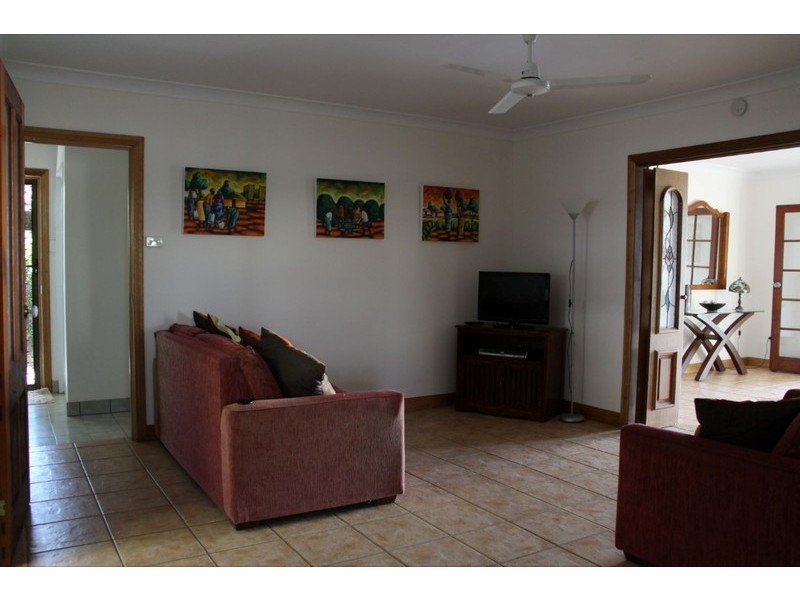 4 Aura Street, Mackay QLD 4740