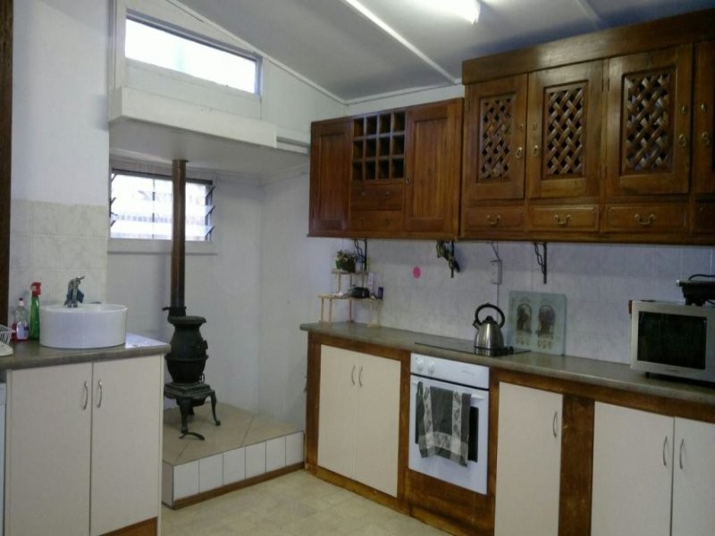 5 Ann Street, Nebo QLD 4742