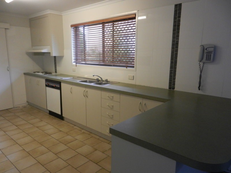 6 Normanby Court, Mount Pleasant QLD 4740