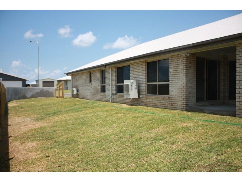 20 Rudd Street, Rural View QLD 4740