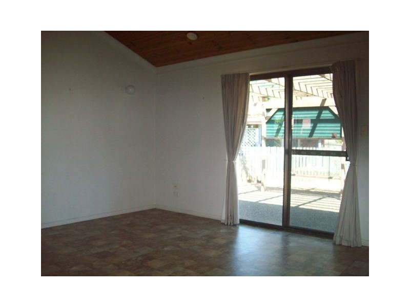 3 Christopher Court, Eimeo QLD 4740