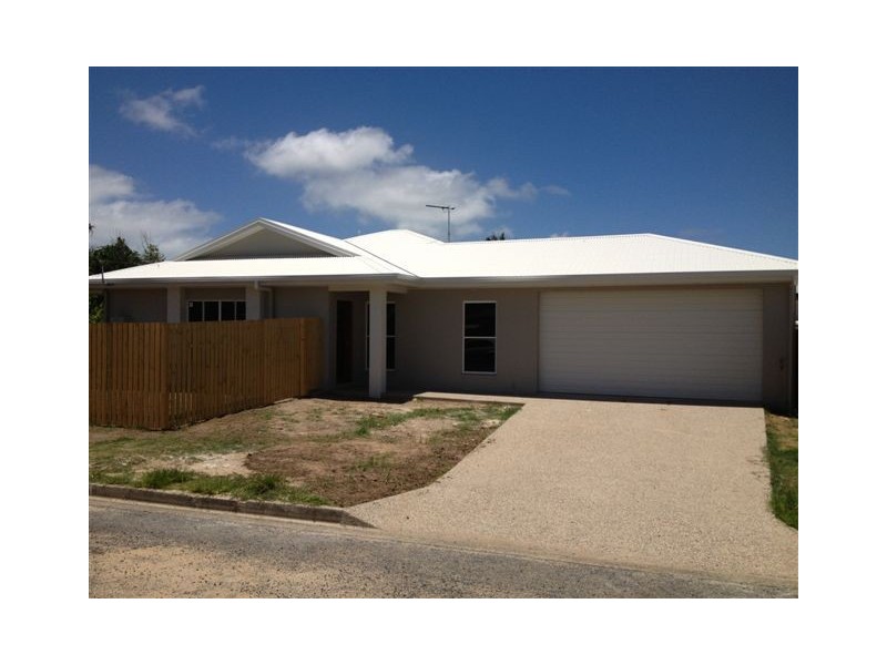 81 Field Street, West Mackay QLD 4740