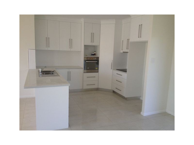 81 Field Street, West Mackay QLD 4740