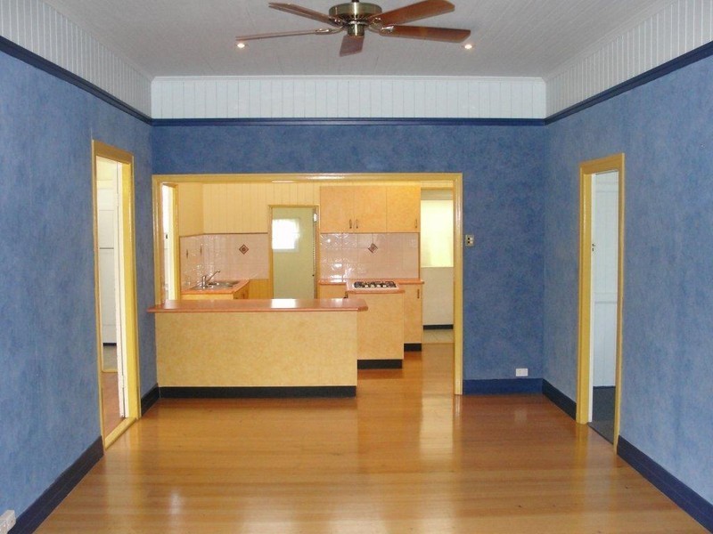 14 Tait Street, West Mackay QLD 4740
