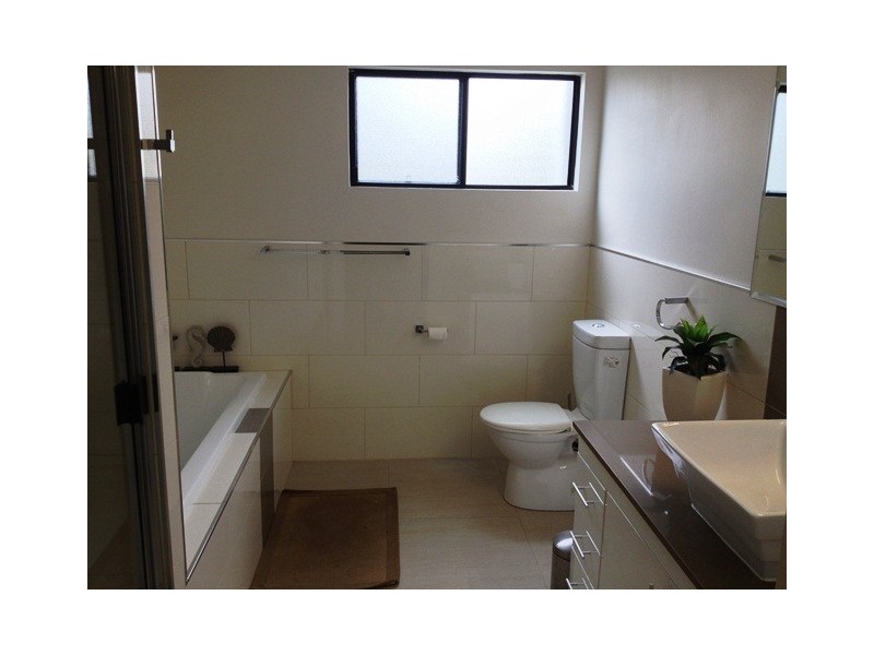 5 MacKenzie Street, Eimeo QLD 4740