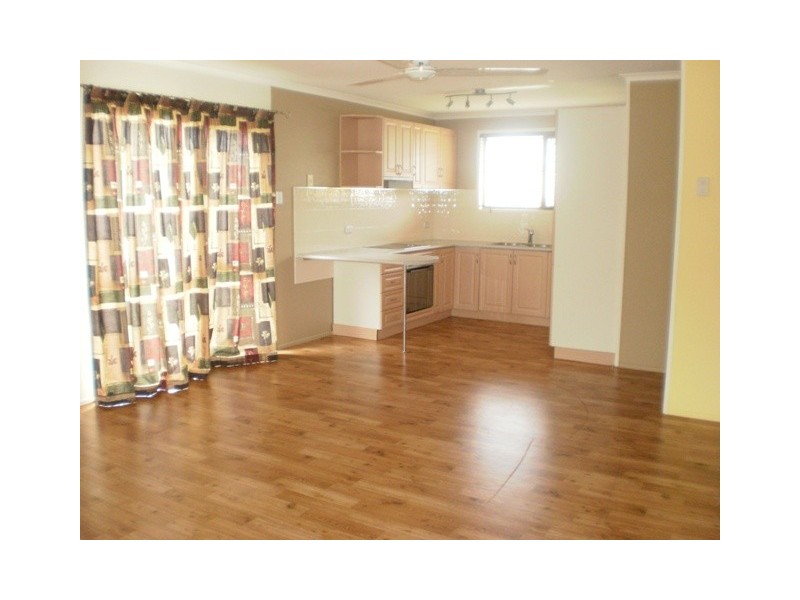 2/1 Novar Court, South Mackay QLD 4740