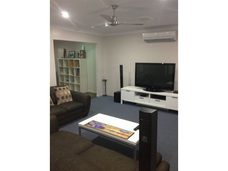 296 Bedford Road, Andergrove QLD 4740