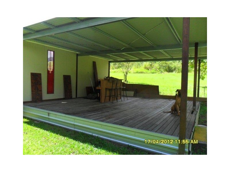 498 Gorge Rd, Finch Hatton QLD 4756