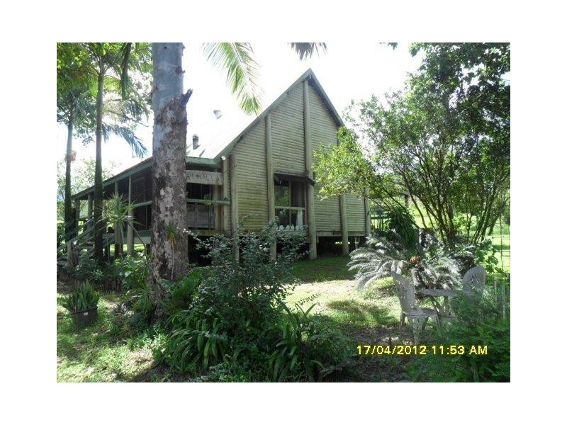 498 Gorge Rd, Finch Hatton QLD 4756