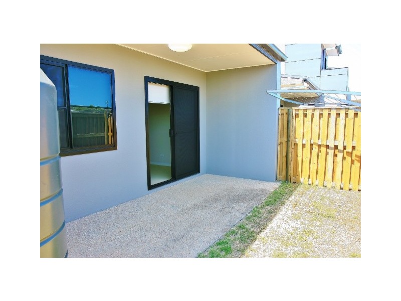 1 Coolum Court, Blacks Beach QLD 4740