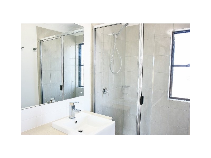 1 Coolum Court, Blacks Beach QLD 4740