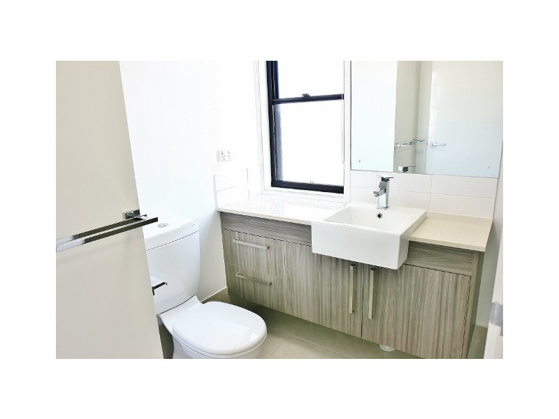 1 Coolum Court, Blacks Beach QLD 4740