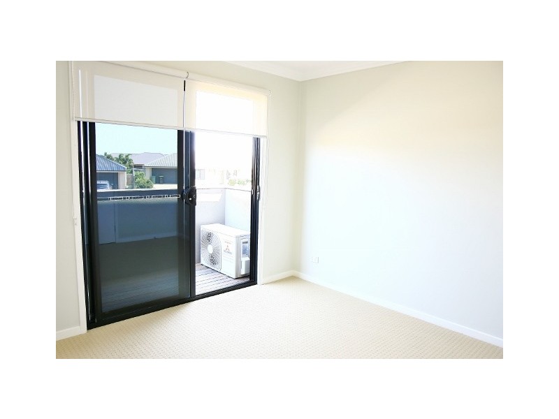 1 Coolum Court, Blacks Beach QLD 4740