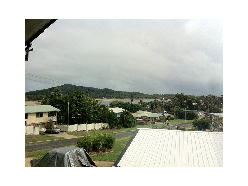 31 Cooper Avenue, Campwin Beach QLD 4737