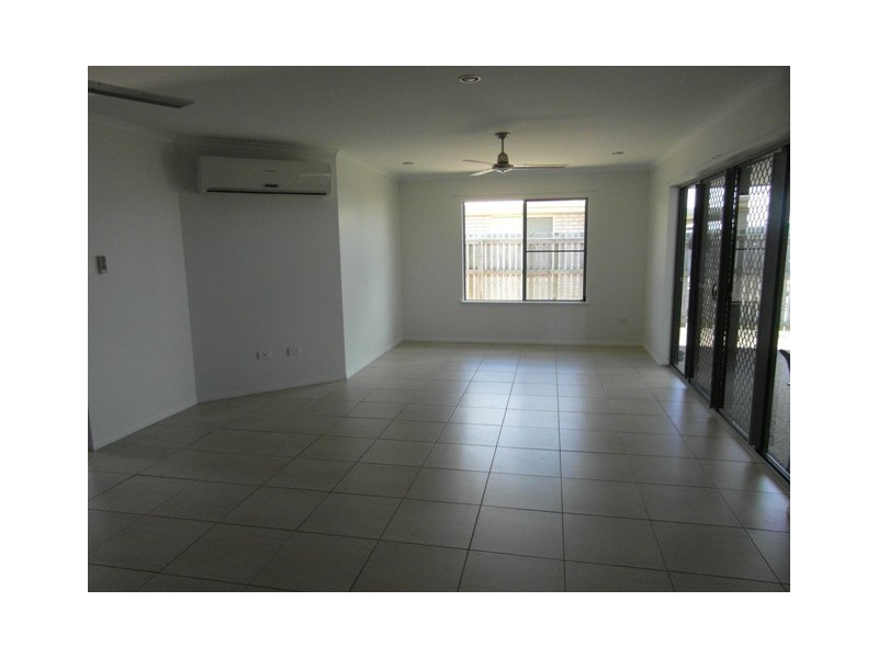 5 Crestview Circuit, Bucasia QLD 4750