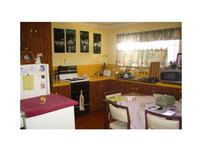 2/8 Fisher St, Bucasia QLD 4750