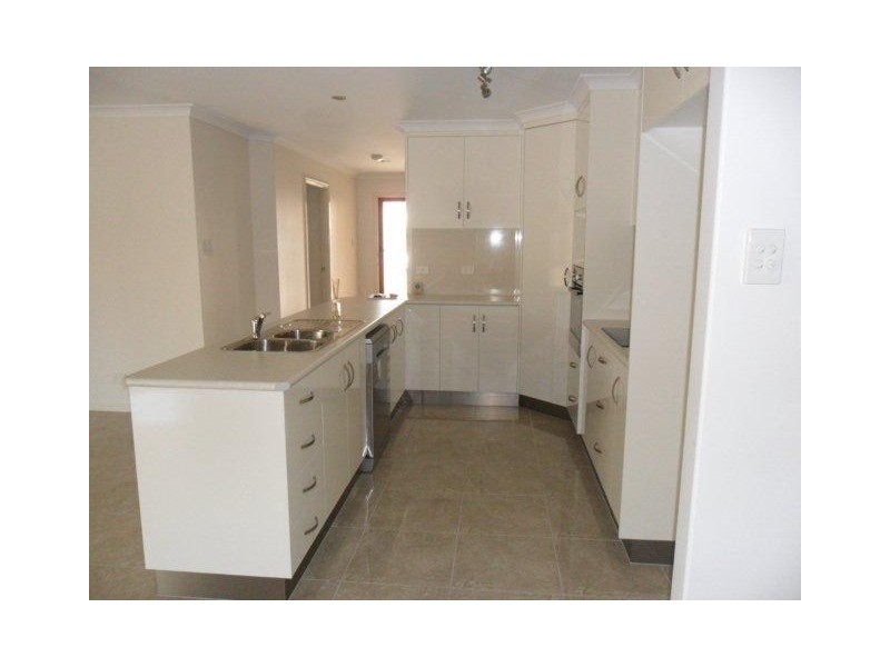 117 Old Mill Dve, Beaconsfield QLD 4740