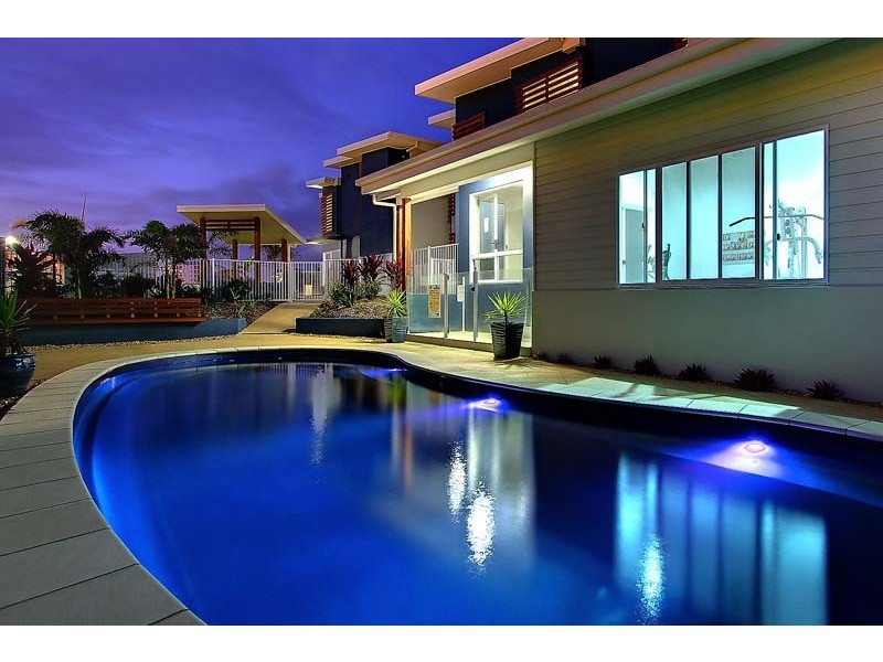 6 19 Marina Beach Parade, Mackay Harbour QLD 4740