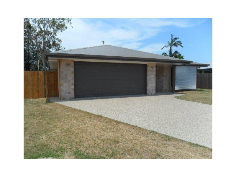 7 PETREA CRT, Andergrove QLD 4740