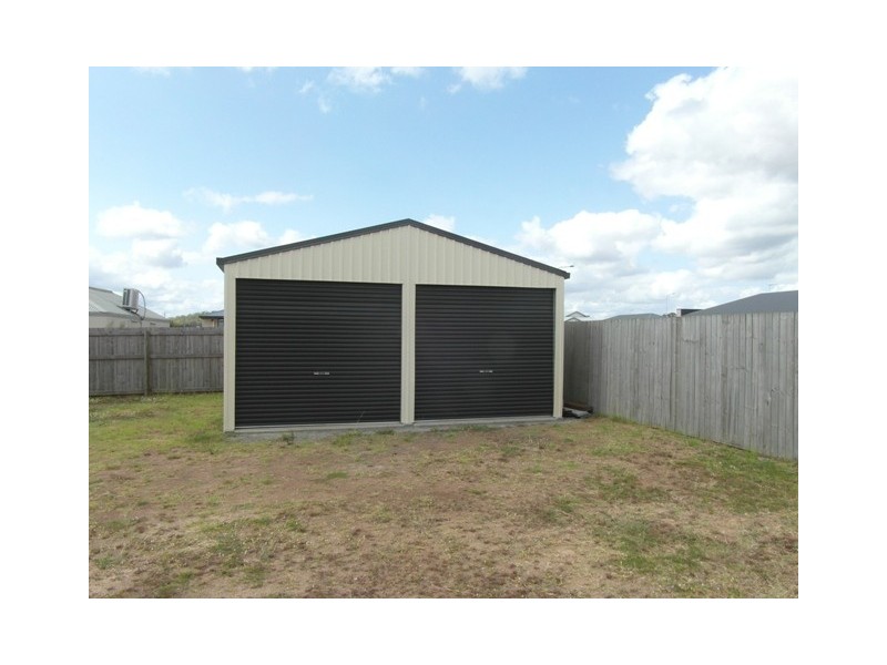 1 Murial Street, Walkerston QLD 4751