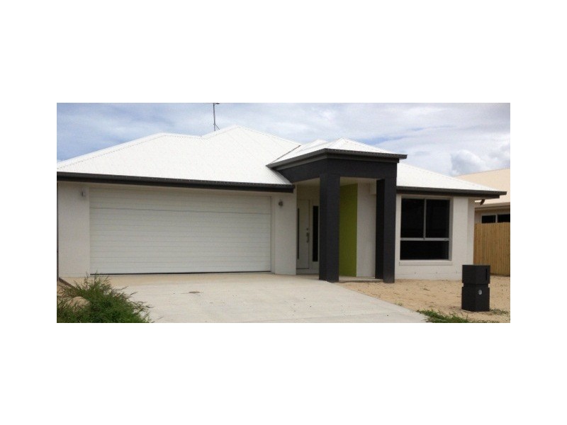 31 Churchill Avenue, Ooralea QLD 4740