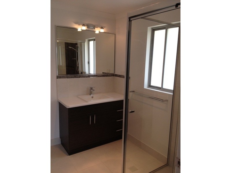 31 Churchill Avenue, Ooralea QLD 4740