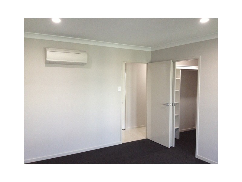 17 Goldwyn Close, Ooralea QLD 4740