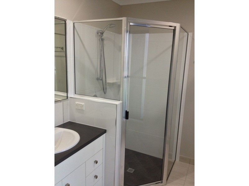 17 Goldwyn Close, Ooralea QLD 4740