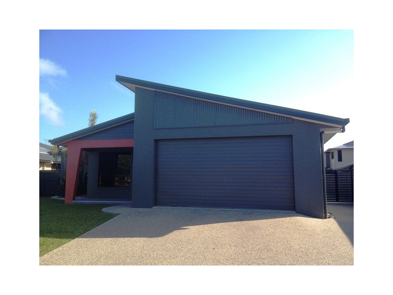 97 DAWSON BLVD, Rural View QLD 4740