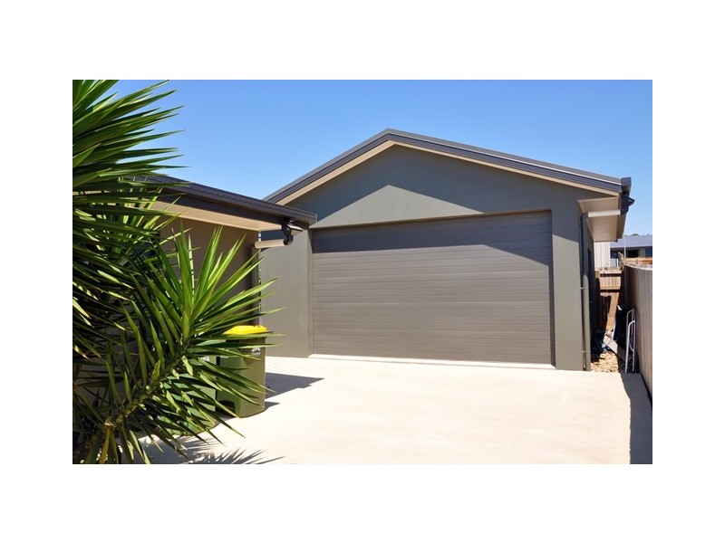 97 DAWSON BLVD, Rural View QLD 4740