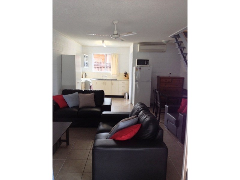 7/11 Porter Street, Mackay QLD 4740